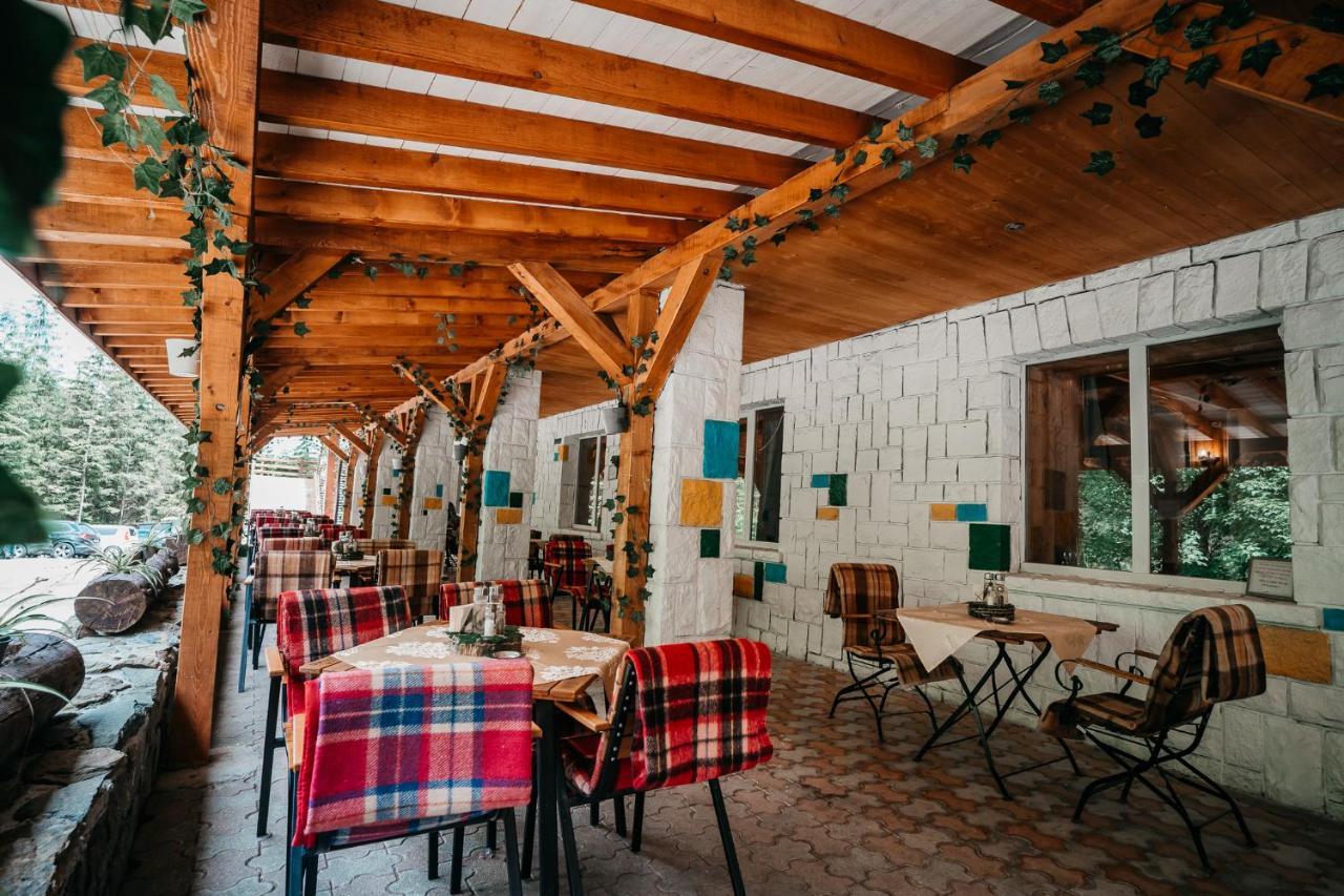 Balea Cascada Bed & Breakfast Cartisoara Exterior photo